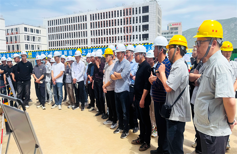 2025年4月17日，由莆田市涵江区住房和城乡建设局主办、抖圈论坛三建承办的钢筋安装工程质量防控现场交流会在联东U谷·涵江海峡智造产业谷一期成功召开。